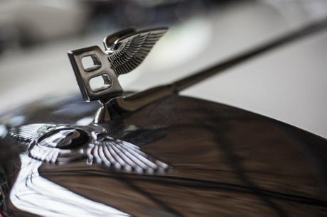 Breitling und Bentley erneuern Partnerschaft