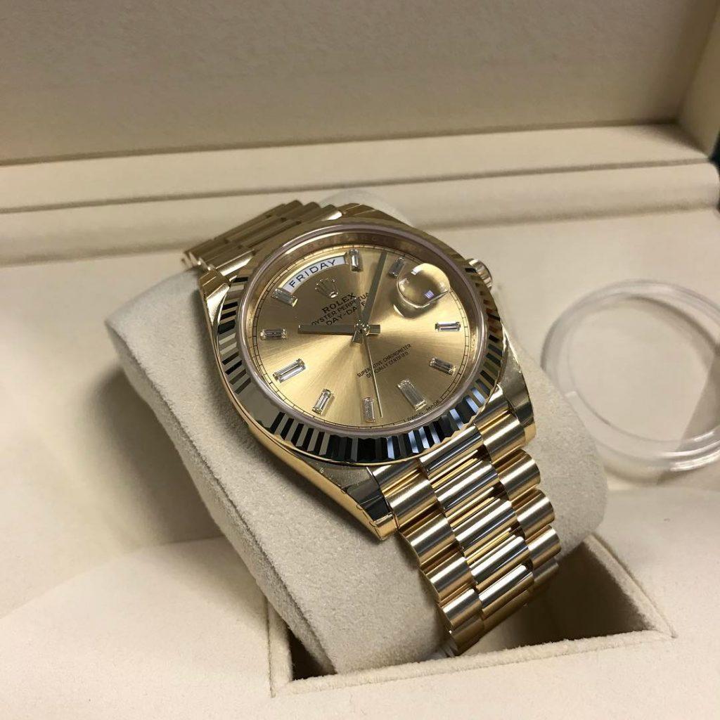 Wann ist eine goldene Uhr eine "echte Golduhr"?