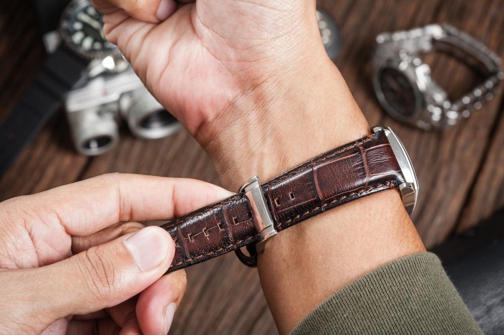 Top 10 Luxus-Herrenuhren mit Lederarmband