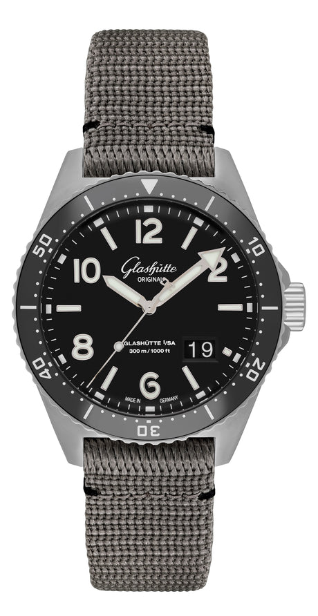 Glashütte Original SeaQ Panorama Date