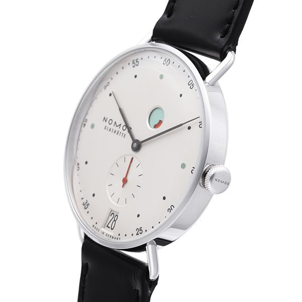 NOMOS Glashütte Metro date power reserve