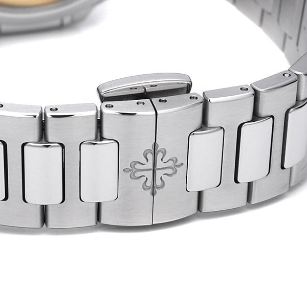 Patek Philippe Nautilus Ladies Automatic