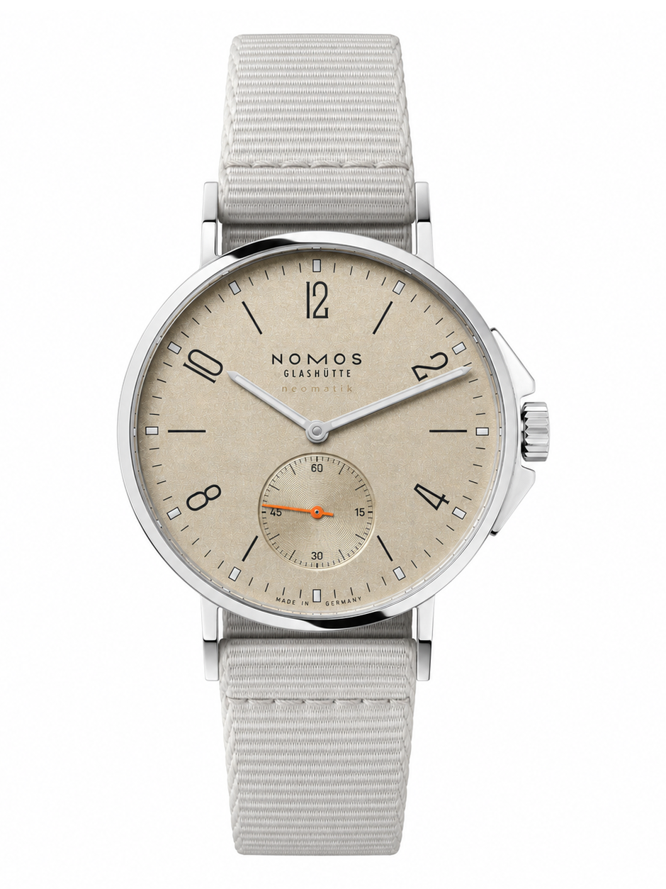NOMOS Glashütte Ahoi neomatik Sand Ref. 569