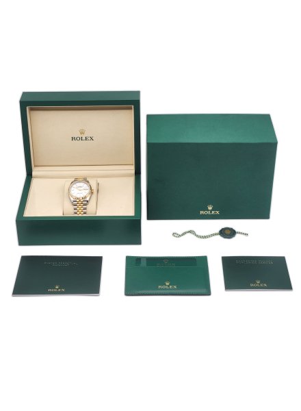 126233-PLX501712_000