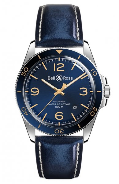 Bell & Ross BR V2-92 AERONAVALE Bell & Ross BR V2-92 AERONAVALE
