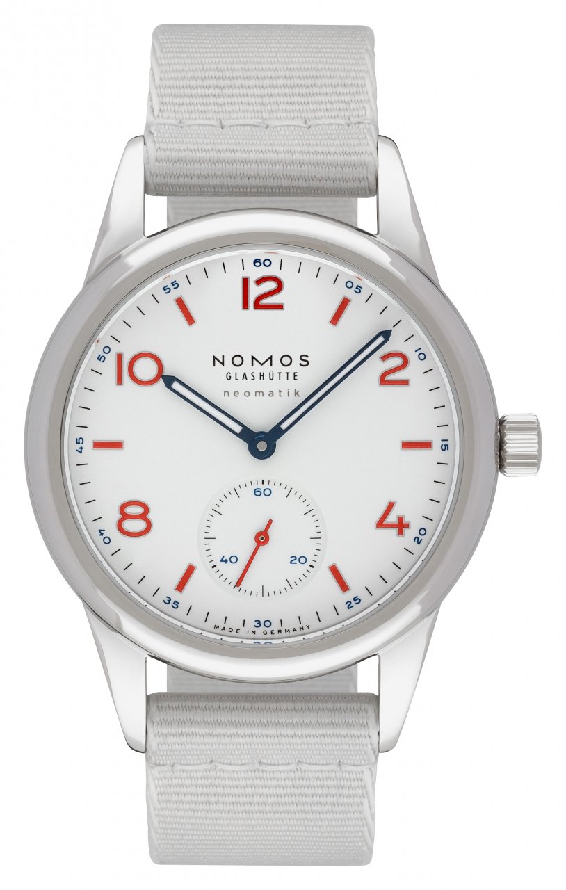 nomos 744
