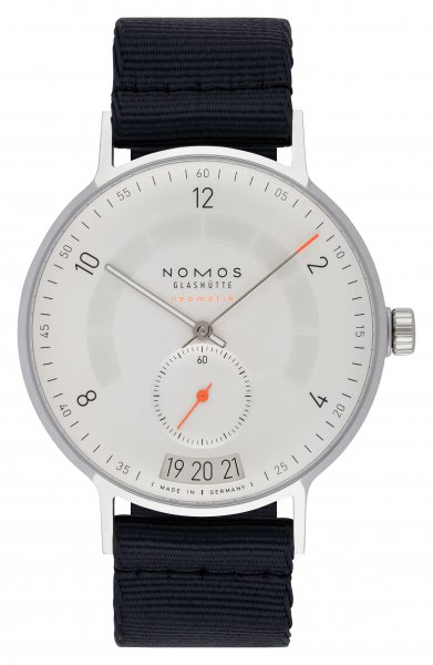 NOMOS Glashütte Autobahn neomatik 41 date