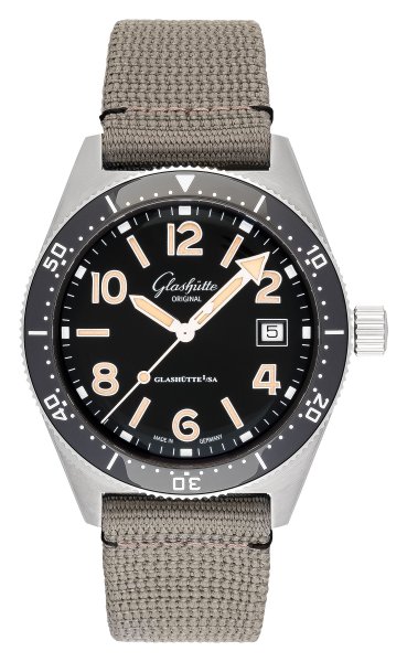 1-39-11-06-80-34_AAAAD