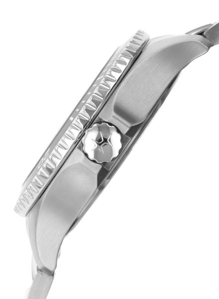 H82335131-PL119645_03