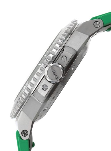 01 400 7790 4157-07 4 23 47EB-PL127986_03