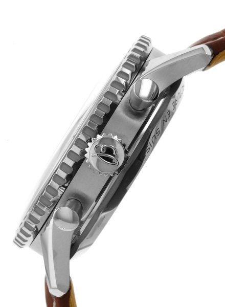 AB0139211G1P1-PL125236_03