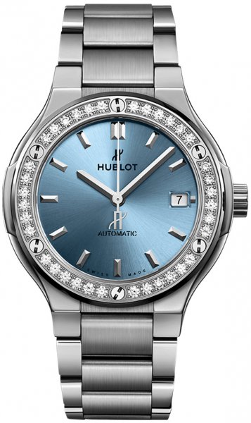 Hublot Classic Fusion Titanium Light Blue Automatic 38mm