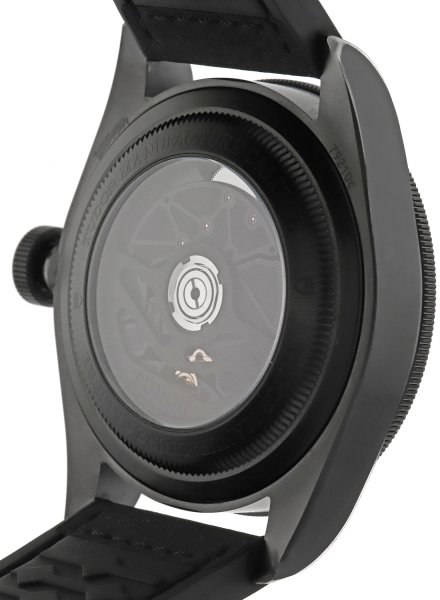 M79210CNU-0001-PL124353_01