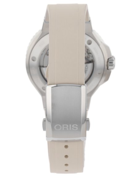 01 733 7792 4151-07 4 19 61FC-PL128066_04