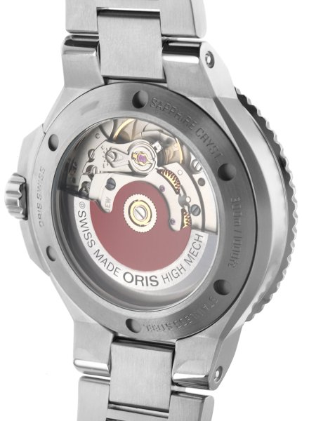 01 733 7792 4151-07 8 19 05P-PL128070_01