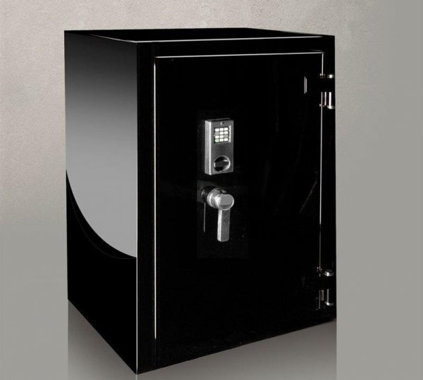Heisse & Soehne Safe Individual No. 2 Heisse & Soehne Safe Individual No. 2